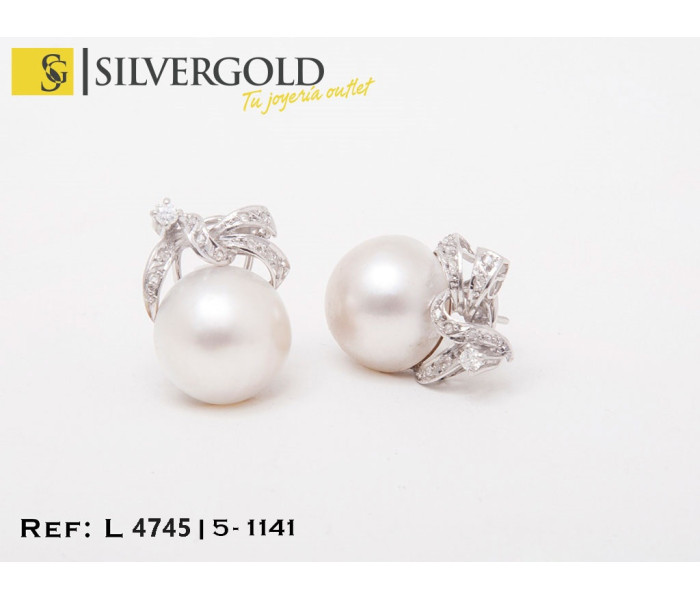 1-5-1141-1-DIA-Pendientes oro blanco cierre omega con media perla japonesa y lazo superior de diamantes L 4745